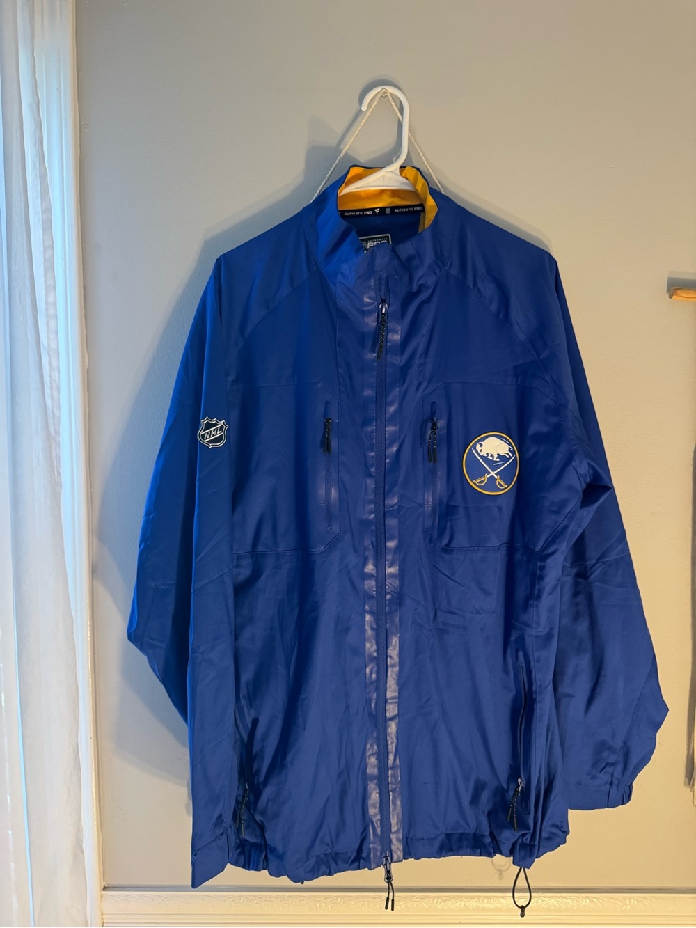 Fanatics Buffalo Sabres Windbreaker Team Issued